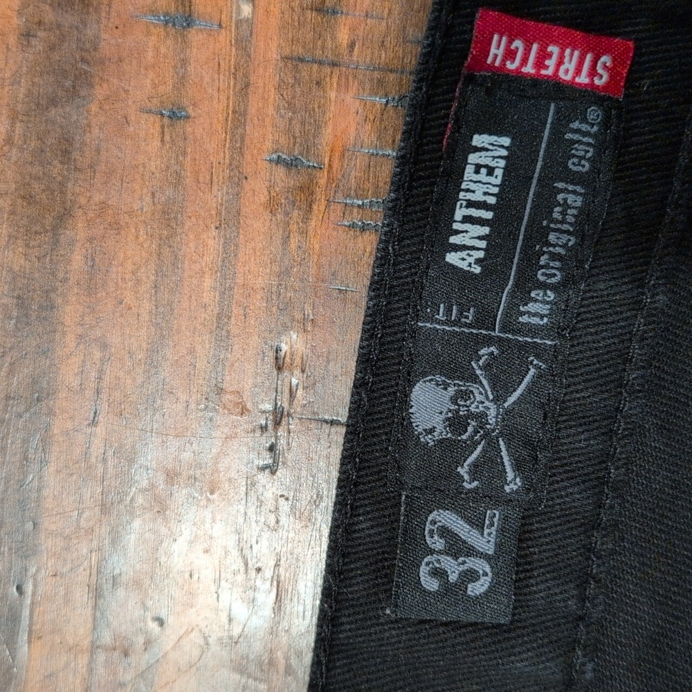 LipService Anthem Low Rise Flared Jeans Unisex - Picture 4 of 10